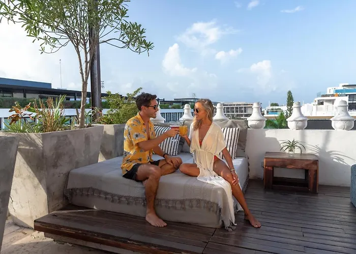 Be Playa Hotel Boutique & Rooftop Bar